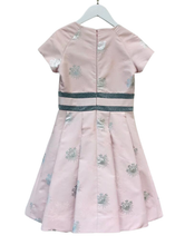 Загрузить изображение в средство просмотра галереи, Abito con decorazioni
