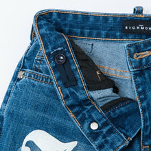 Cargar imagen en el visor de la galería, Jeans shorts con logo
