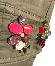 Cargar imagen en el visor de la galería, Pantraloni verdi tasche e patch
